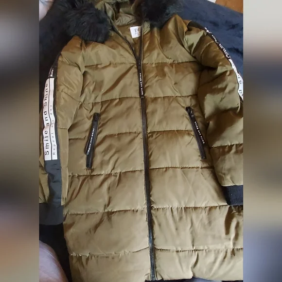 Defacto Coat - Picture 3 of 3